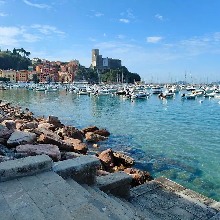 Pietra Del Levante Apartment *